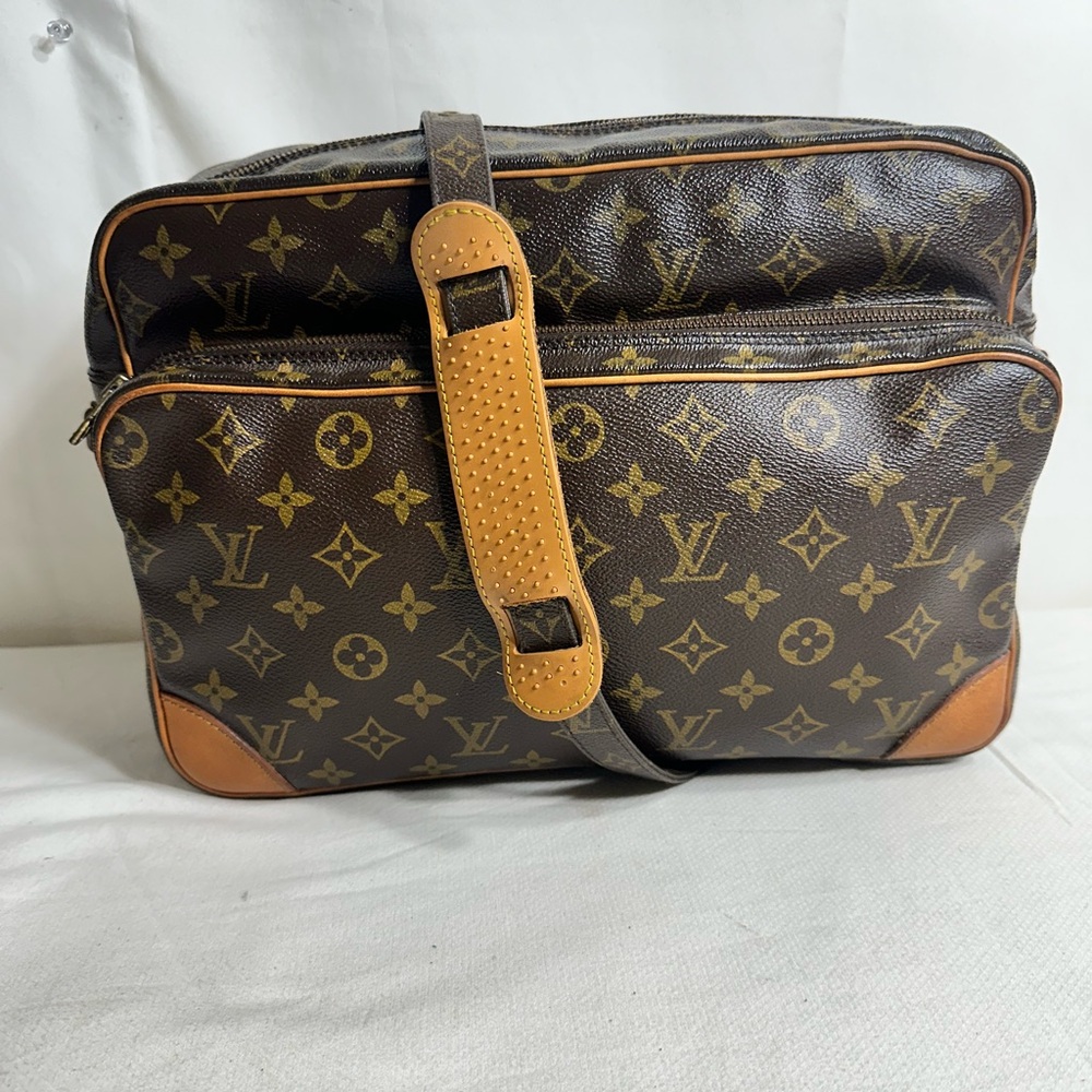 Louis Vuitton Crossbody Bag